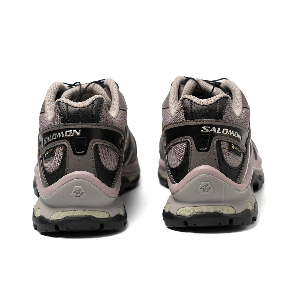 Salomon XT-Quest GTX Lightweight Low-Top Running Shoes